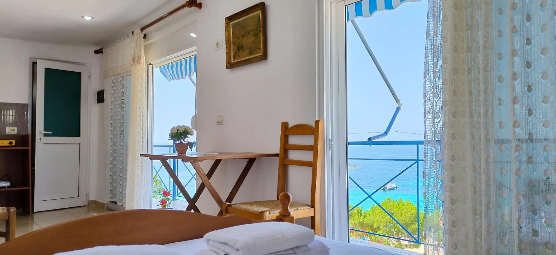 Natasha Rooms Himara Apartament